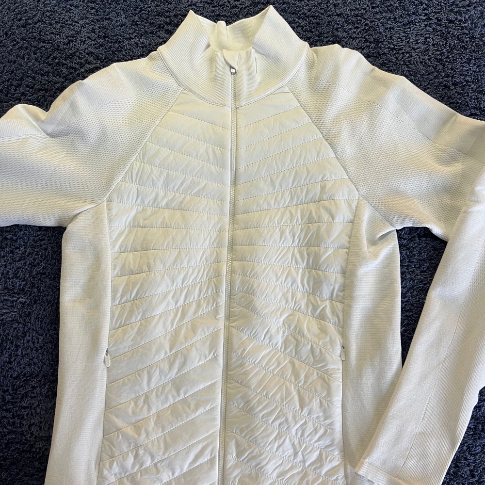Athleta Flurry Force Insulated Primaloft Jacket Running